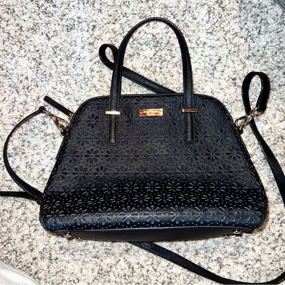 kate spade Handbags - Kate spade black purse